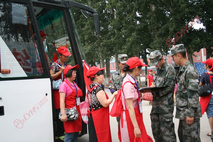 湖北宜昌家政员抵京